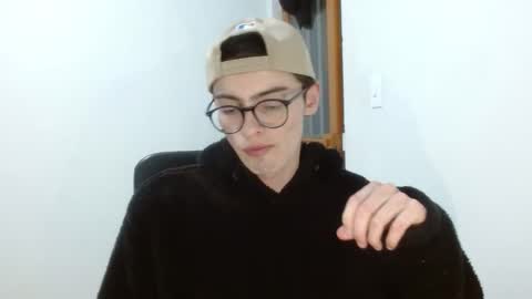 Snapshot of stiv_grant chatting on 29, 4, 2026 stiv_grant online show from 29, 4, 2026