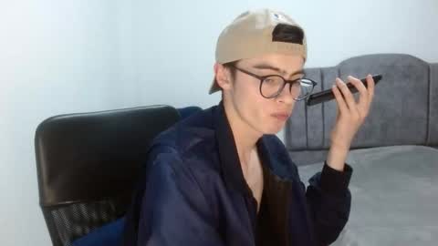 Snapshot of stiv_grant chatting on 14, 5, 2026 stiv_grant online show from 14, 5, 2026