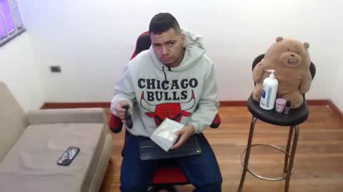 friends online show from 1, 12, 2024