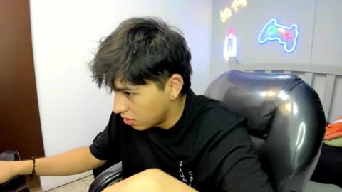 Stiwen online show from 29, 11, 2025