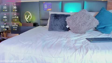 Stone Lee  online show from 15, 1, 2025