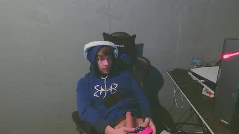 stonedpanda77 online show from 11, 1, 2025