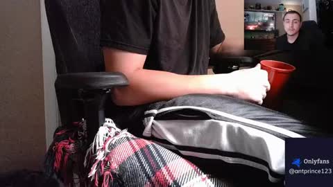 stoner394 online show from 14, 4, 2026