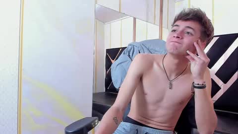 Snapshot of stonne69 chatting on 11, 3, 2025 stonne69 online show from 11, 3, 2025