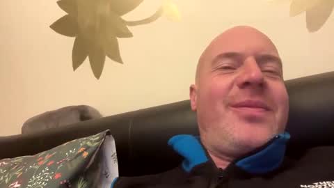 Stoodley22 online show from 19, 1, 2025