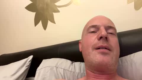 Stoodley22 online show from 6, 11, 2025