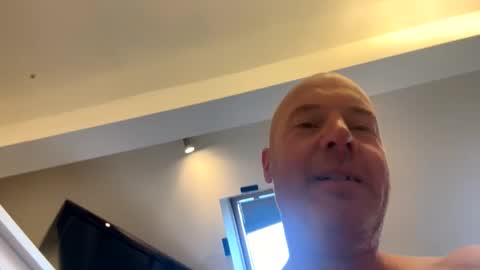 Stoodley22 online show from 15, 2, 2026