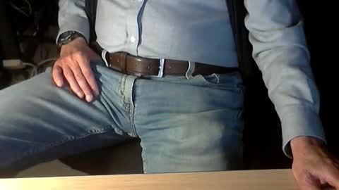 Snapshot of str8_dave chatting on 19, 5, 2026 Dave online show from 19, 5, 2026