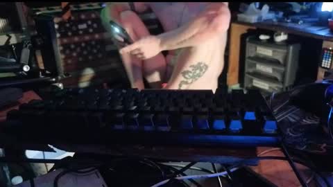 Str8 online show from 4, 11, 2025