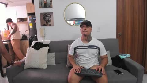 straight__friends online show from 14, 5, 2026
