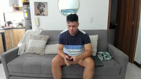 straight__friends online show from 24, 5, 2026