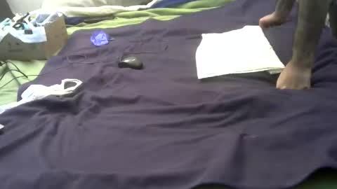 straightboytoy713851 online show from 21, 4, 2026