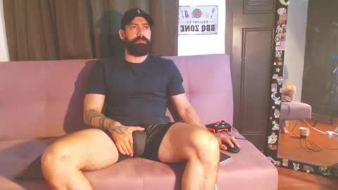 Snapshot of straightopenminds chatting on 19, 11, 2025 straightopenminds online show from 19, 11, 2025