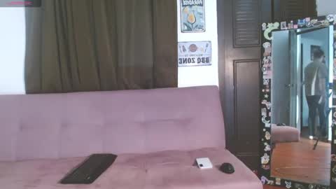 Snapshot of straightopenminds chatting on 25, 11, 2025 straightopenminds online show from 25, 11, 2025