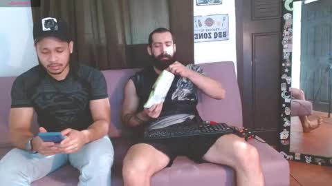 Snapshot of straightopenminds chatting on 29, 11, 2025 straightopenminds online show from 29, 11, 2025