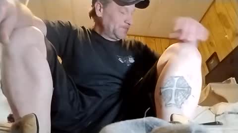 straighttoy online show from 17, 2, 2025