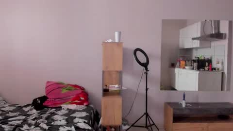Snapshot of stralght_twinks chatting on 24, 5, 2026 Ray online show from 24, 5, 2026
