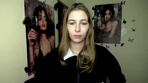 Amalia online show from 28, 9, 2025