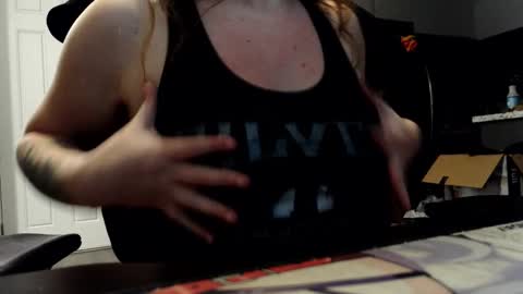 Snapshot of strawbabii chatting on 26, 10, 2025 strawbabi online show from 26, 10, 2025