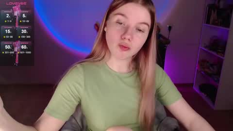 Snapshot of strawberry_juli chatting on 16, 2, 2026 Juli online show from 16, 2, 2026