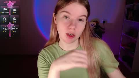 Snapshot of strawberry_juli chatting on 19, 3, 2026 Juli online show from 19, 3, 2026