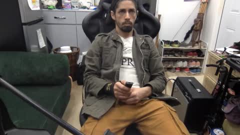 Snapshot of stringin69 chatting on 6, 2, 2026 stringin69 online show from 6, 2, 2026