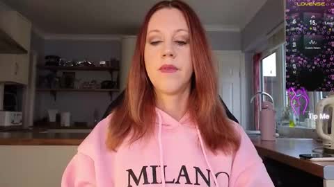 Amorina online show from 23, 10, 2025