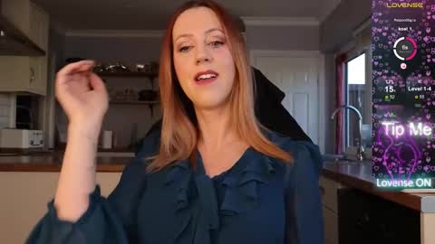 Amorina online show from 25, 11, 2025