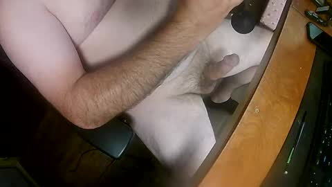 Snapshot of strokeafterdark chatting on 21, 4, 2026 strokeafterdark online show from 21, 4, 2026