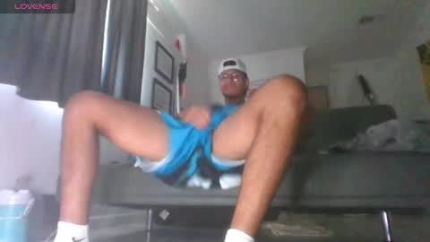 Snapshot of strokingdaddy4 chatting on 21, 9, 2025 strokingdaddy4 online show from 21, 9, 2025