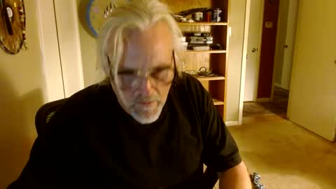 Snapshot of stroknpoker chatting on 15, 9, 2025 stroknpoker online show from 15, 9, 2025