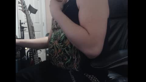 Snapshot of studbeltbro chatting on 7, 1, 2025 studbeltbro online show from 7, 1, 2025