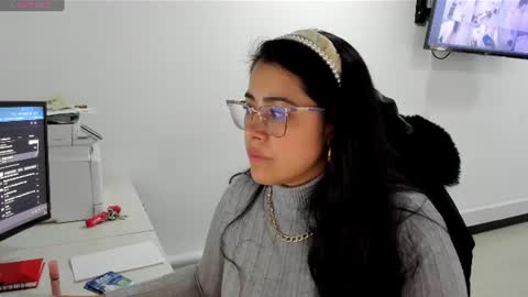Snapshot of studcb_ chatting on 23, 7, 2026 studcb_ online show from 23, 7, 2026