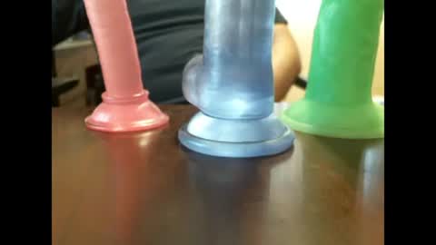 Snapshot of studinto chatting on 19, 2, 2025 BadBrad online show from 19, 2, 2025