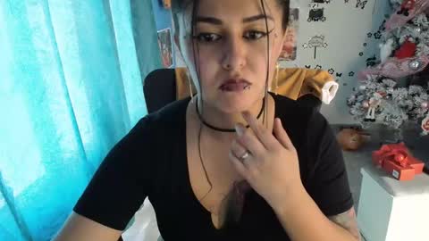 sub_nezuko_69 online show from 13, 12, 2024