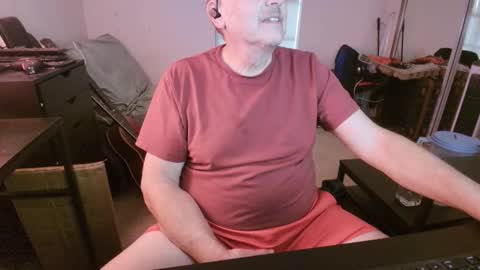 Snapshot of sublcr chatting on 9, 11, 2025 sublcr online show from 9, 11, 2025