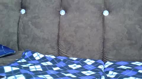 submissive_slut001 online show from 10, 1, 2025