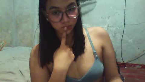 Snapshot of submissivenimss chatting on 24, 7, 2026 submissivenimss online show from 24, 7, 2026