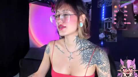 Snapshot of succubus_girl_ chatting on 20, 9, 2025 Alexy online show from 20, 9, 2025