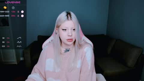 succubus_leslie online show from 1, 1, 2025