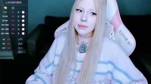 succubus_leslie online show from 14, 12, 2025