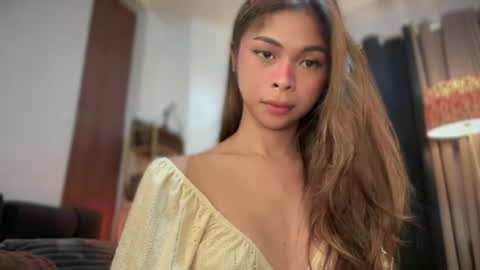Snapshot of suckablechick chatting on 17, 6, 2026 Marry online show from 17, 6, 2026