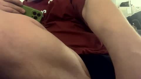 suckm3dry07 online show from 14, 1, 2025