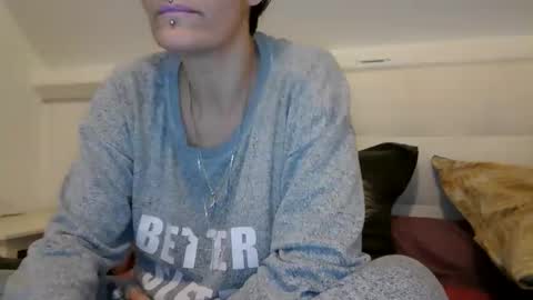 sucrette5629 online show from 15, 12, 2024