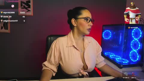 Snapshot of sue_wolls chatting on 2, 3, 2025 Andrea online show from 2, 3, 2025