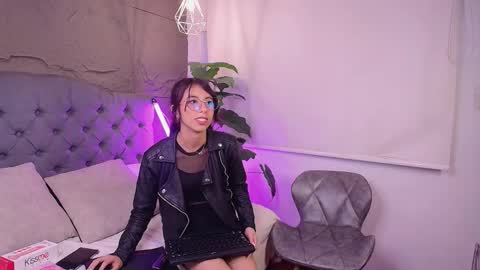 Snapshot of sugar_angel_ chatting on 6, 2, 2026 ANGEL online show from 6, 2, 2026