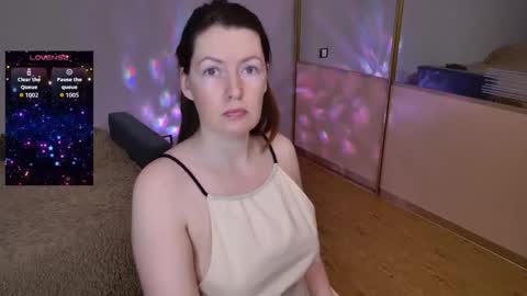 Snapshot of sugar_desire chatting on 30, 9, 2025 Instagram faroffland online show from 30, 9, 2025