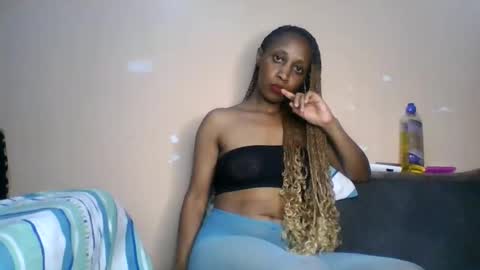 Snapshot of sugar_lace chatting on 23, 4, 2026 sugar online show from 23, 4, 2026