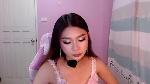 Snapshot of sugarcandiesx chatting on 17, 12, 2024 Ellen online show from 17, 12, 2024