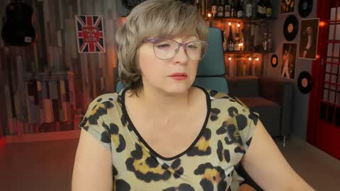 Vivien online show from 26, 1, 2025